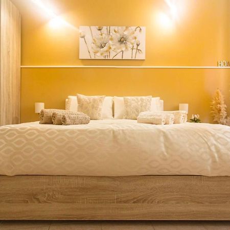 Montellino'S Suite Oro Sant'Antioco Ngoại thất bức ảnh