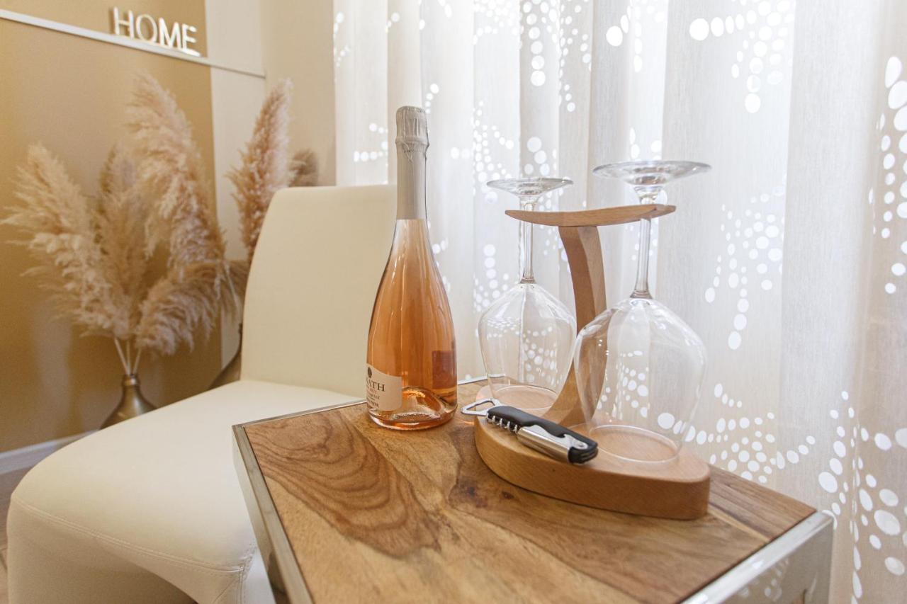 Montellino'S Suite Oro Sant'Antioco Ngoại thất bức ảnh